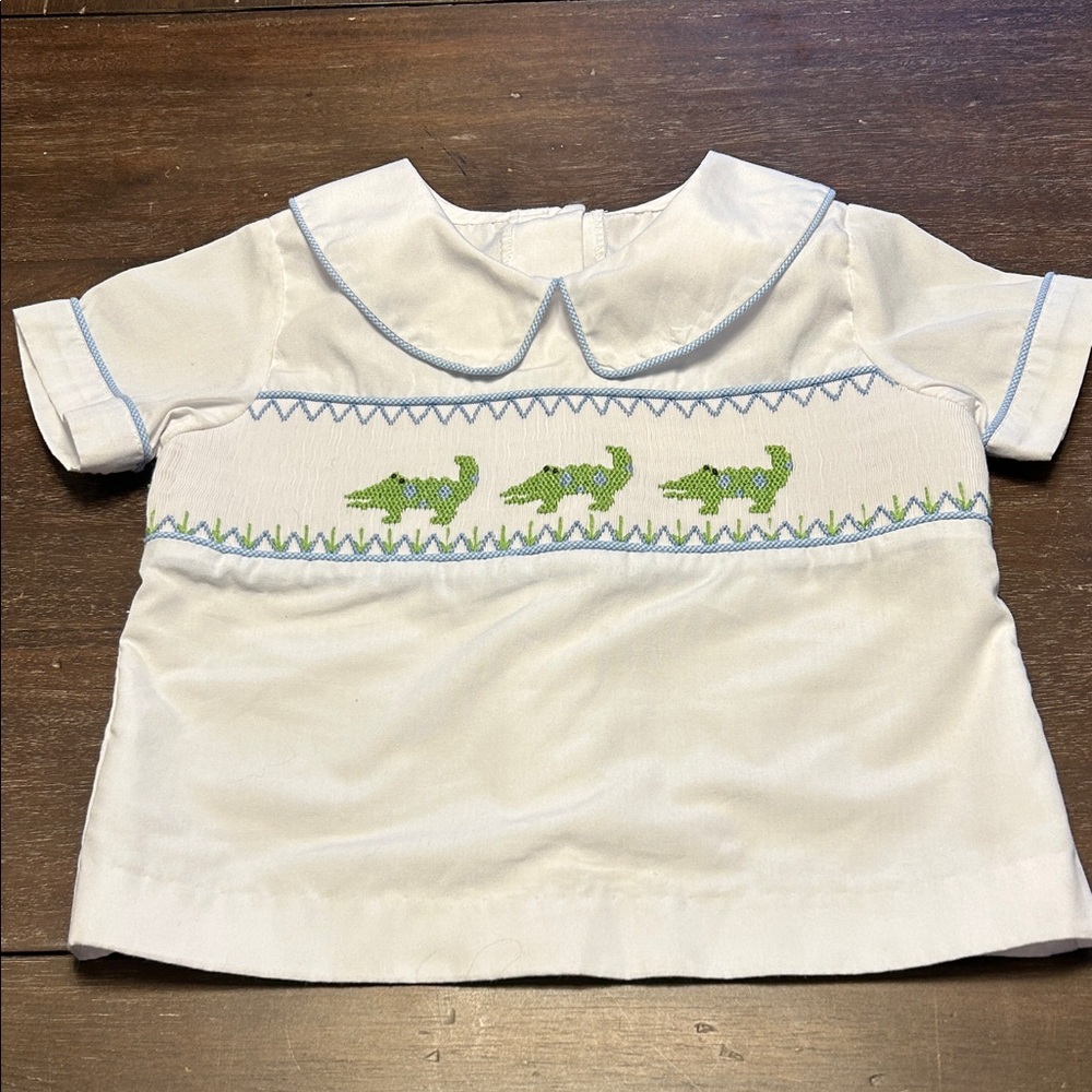 Banana Split Smocked Alligators White with Blue Poly/Cotton Top